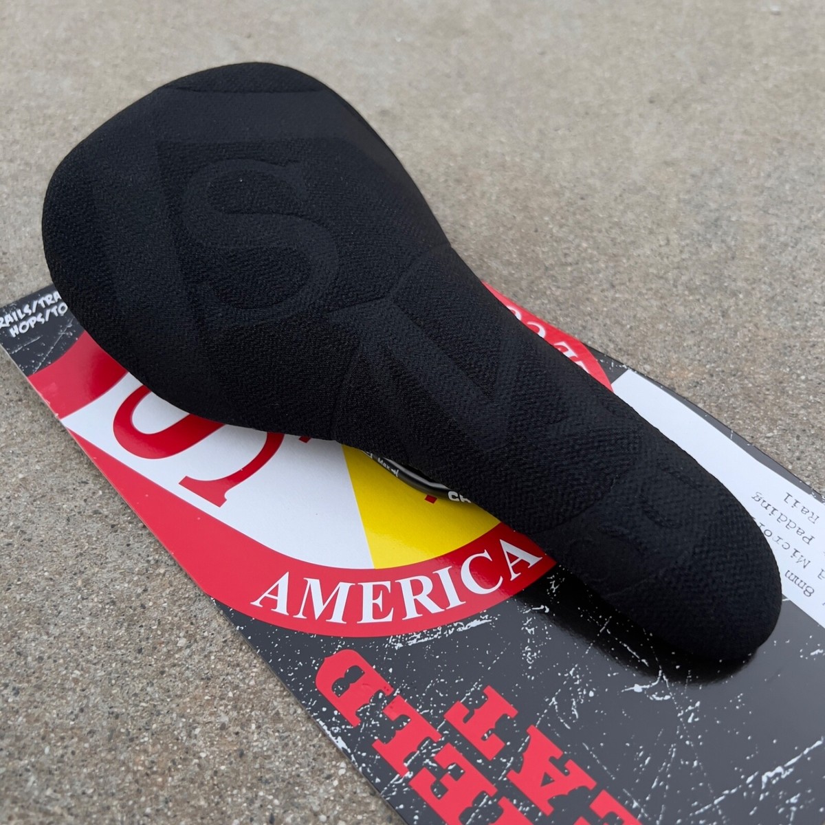 S&M BMX SHIELD EMBOSSED RAILED SEAT BLACK SUNDAY PRIMO CULT