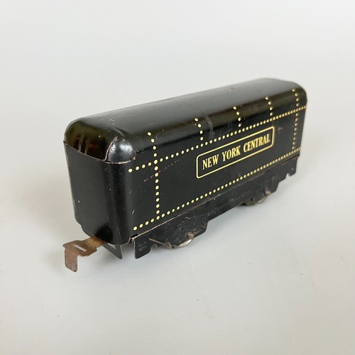 MARX Streamlined Sparkling Mechanical Train Set 1940s VTG NY Central Lines - Picture 12 of 18