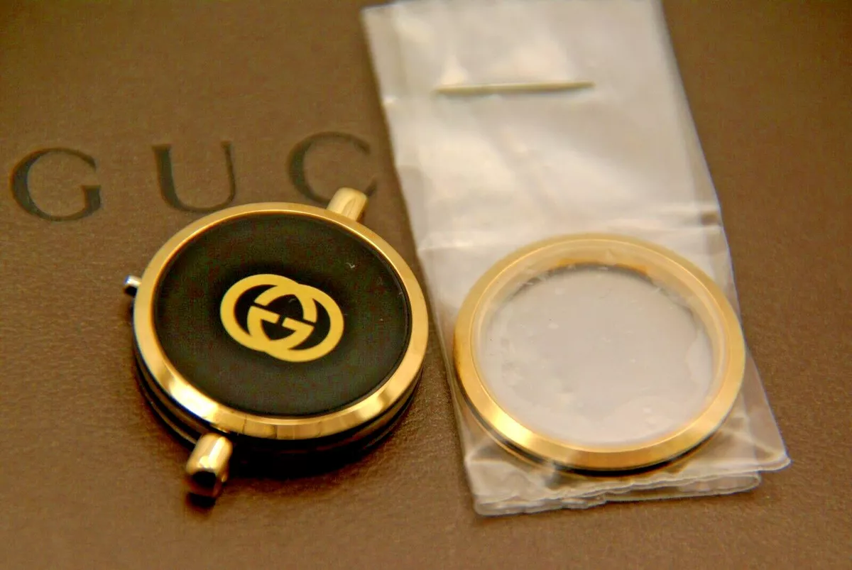 Gucci watch deals 2000