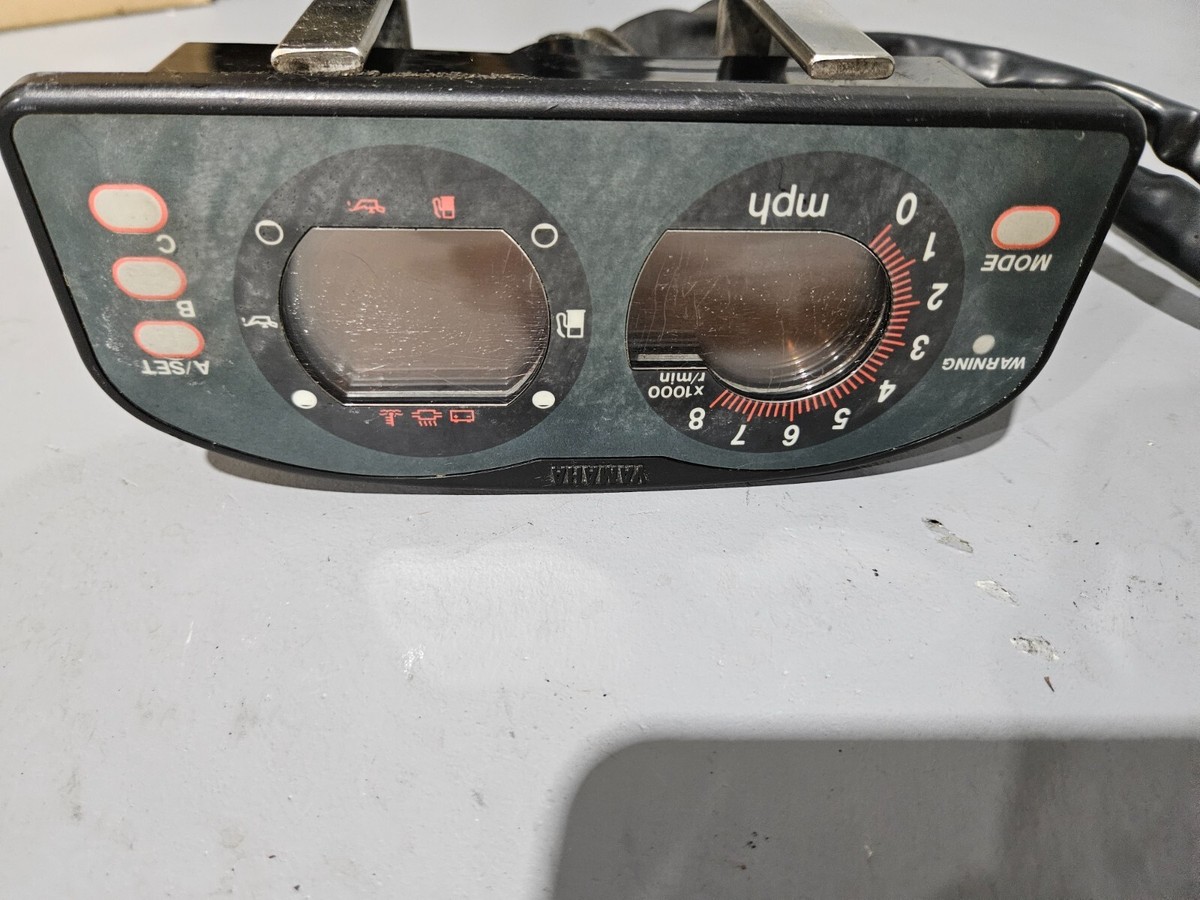 Yamaha WAVERUNNER Xl1200 LCD Info Gauge Cluster 144 F0d Yamaha WAVERUNNER Xl1200 LCD Info Gauge Cluster 144 F0d