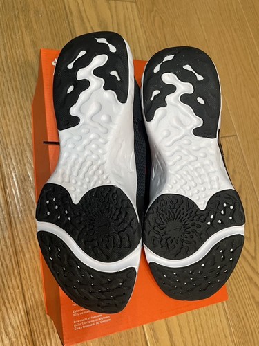 New Women Nike Renew In-Season TR 11 Training Shoes Black/White DA1349-004 - Picture 6 of 7