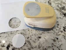 Marvy Uchida Scrapbooking / Crafting 1 1/2  Scallop Oval Paper Punch