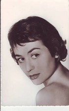 CARTE POSTALE *** ANNIE GIRARDOT