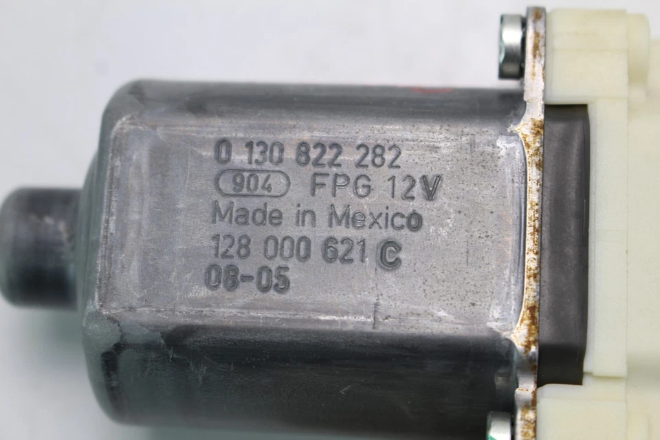 Lincoln MKZ 2007-2009 motor de ventana eléctrica delantero derecho OEM, 6H63-14553-AD Foto 4 de 4