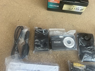 Fujifilm FINEPIX J15 コンパクトデジタルカメラ FUJIFILM FINEPIX J15fd【完動品】【実写済み❗️】状態