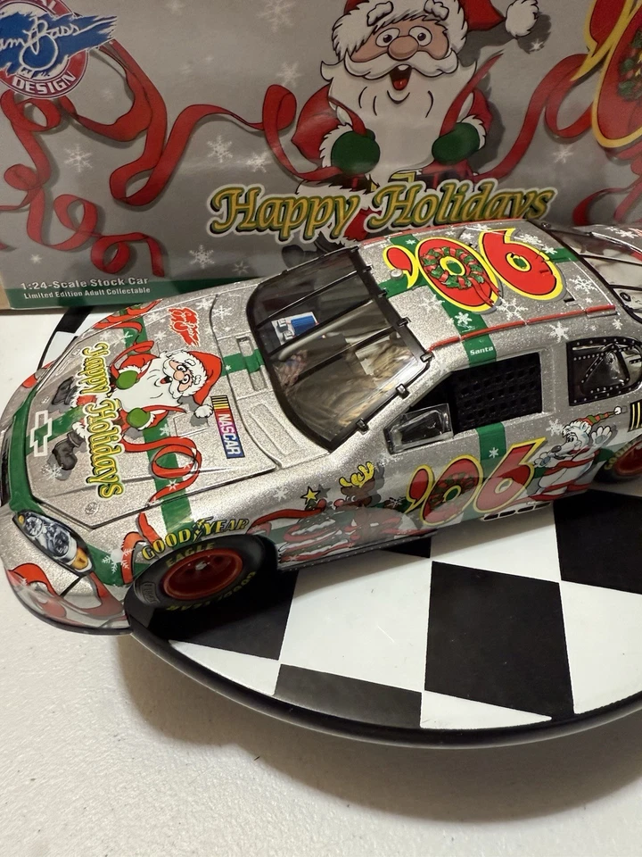 RARE* SAM BASS HOLIDAY #06 SANTA 2006 1/24 Nascar Diecast - Image 3 of 4