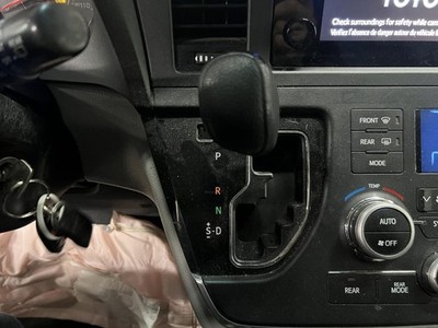 SIENNA    2017 Transmission Shift 239981