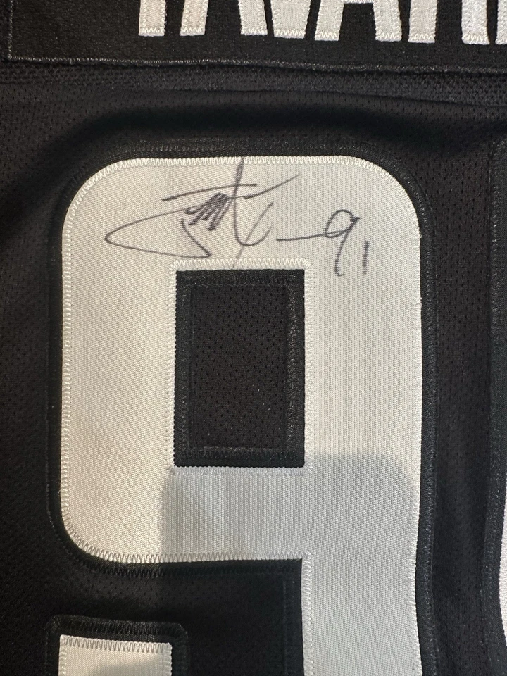 SIGNED New York Islanders John Tavares Jersey Youth L/XL - Image 3 of 4