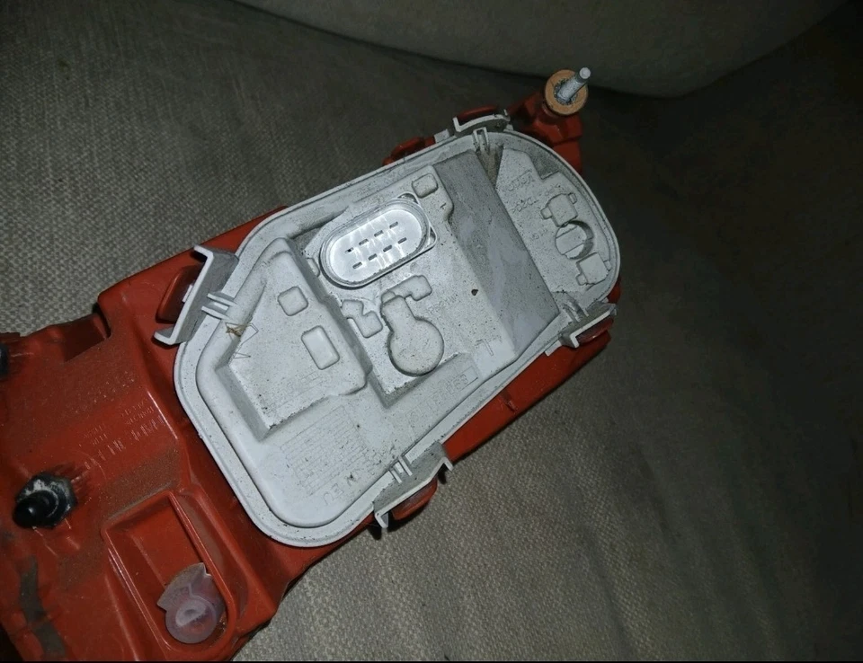 2009-11 Audi A6 C6 S6 Quattro RS6 Saloon Sedan Left Side Tail Light OEM Part - Image 2 of 3