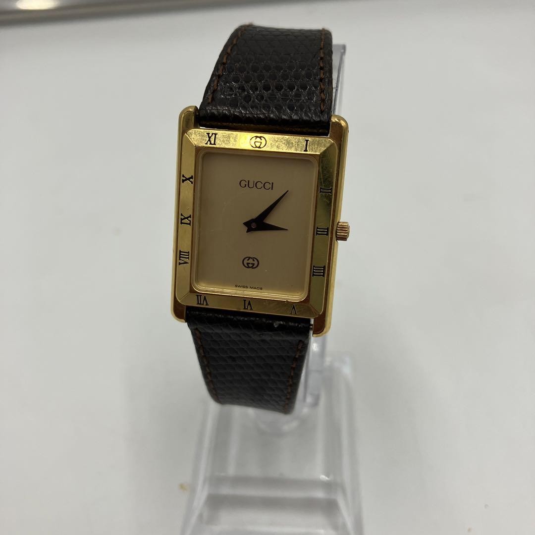 Gucci 4200L Watch Quartz 20mm Gold Dial Leather Belt Swiss Gucci 4200L Watch Quartz 20mm Gold Dial Leather Belt Swiss