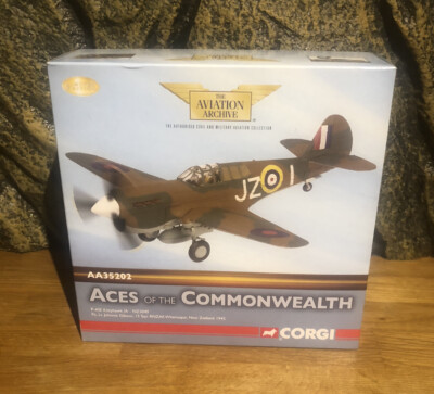 Corgi AA35202 1:72 P-40E Kittyhawk IA NZ3040 J. Gibson RNZAF Model Limited Edt