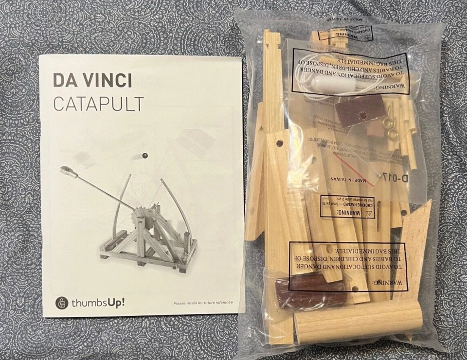 Wood Model Kit Leonardo da Vinci Catapult new in box - Image 2 of 4