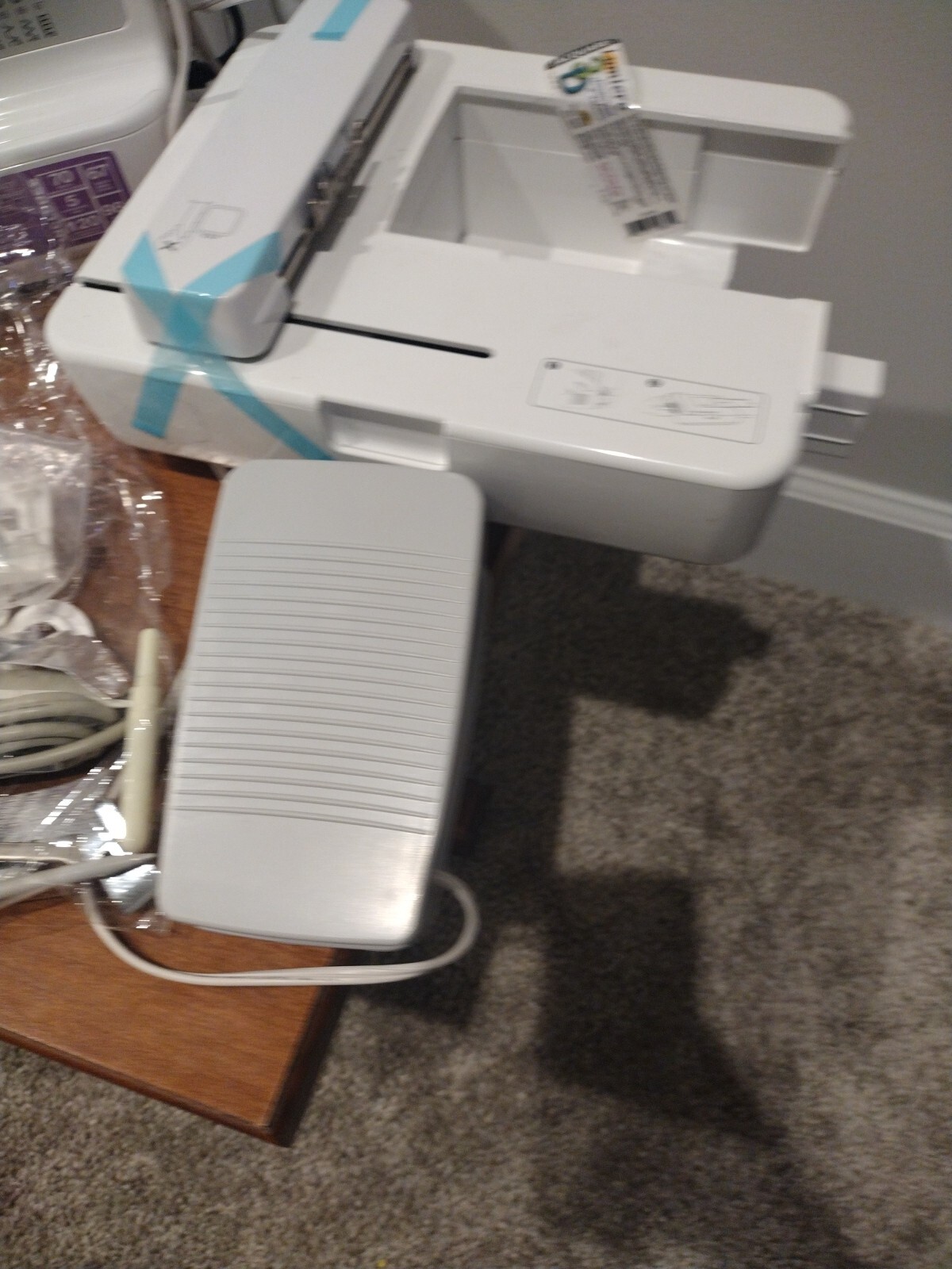 Brother se400 embroidery sewing unit, 2in1 machine with Accessories