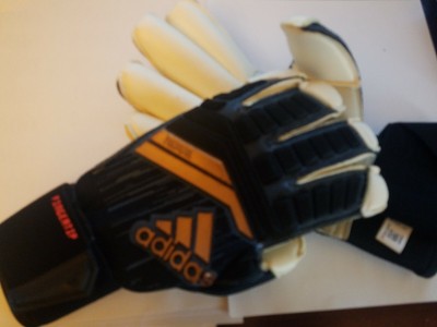 adidas goalkeeper gloves size 7