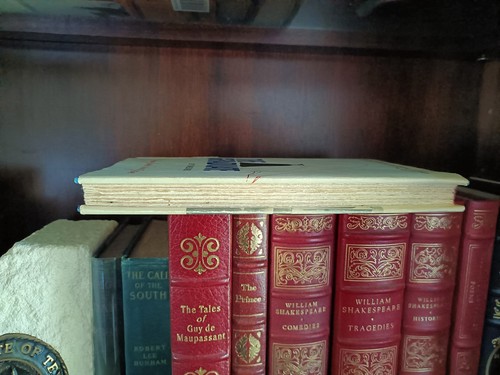 The Graduate_Charles Webb_HCDJ_1963_Book Club Edition_Very Good - Picture 5 of 12
