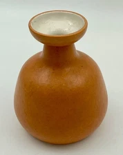 Vintage Jaru of California Pottery Vase 6" Orange and white