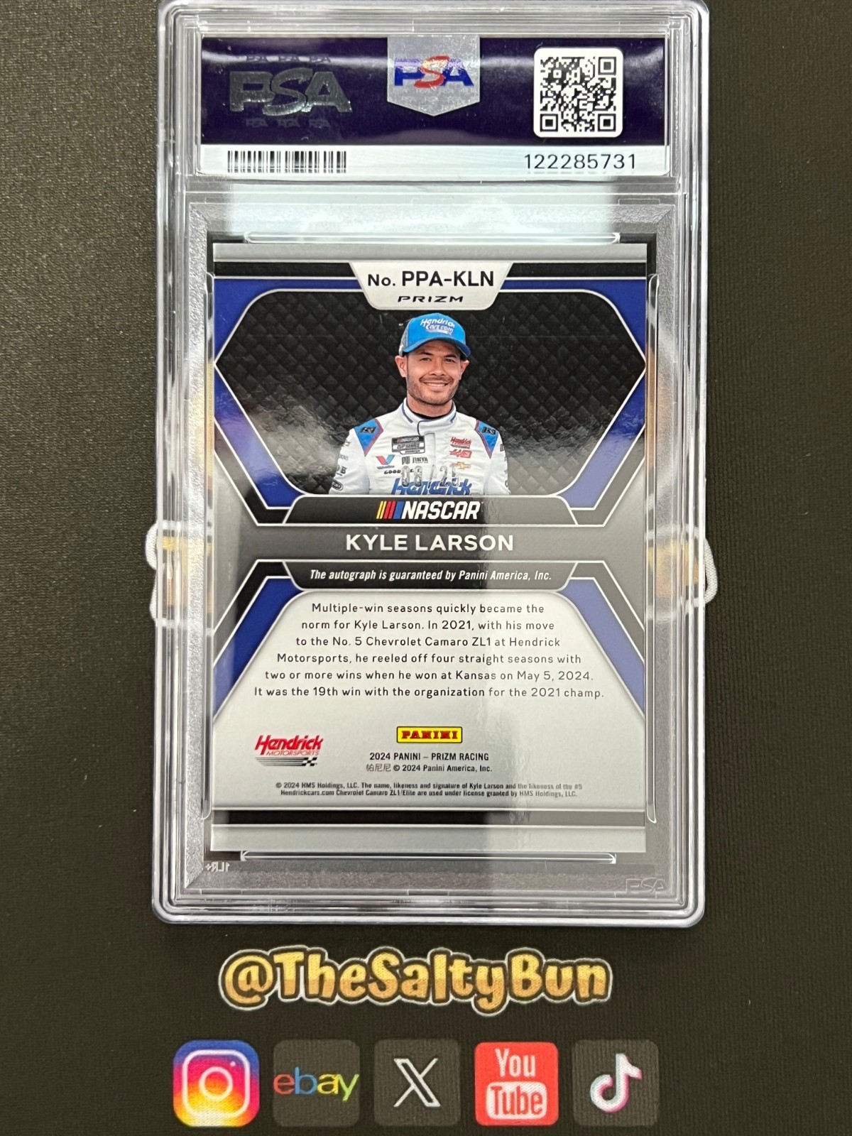 2024 Prizm Nascar Kyle Larson Patented Penmanship Auto Blue /25 PSA 10 view 2