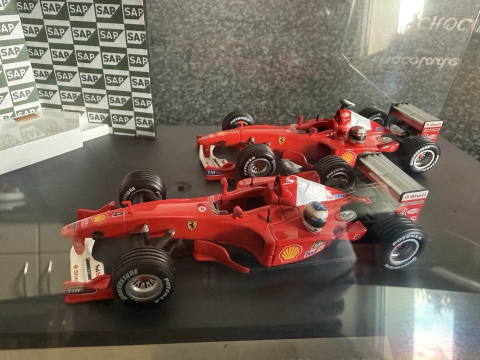Ferrari F1 Sonderedition 11 Von 100 1:43 - Bild 2 von 3