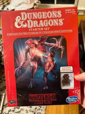 New Sealed! Hasbro Stranger Things Dungeons & Dragons RPG Starter Set