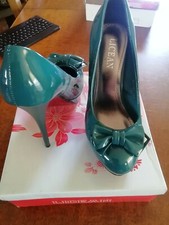 Scarpe Nuove Numero 38 Verde Petrolio Vernice (ho Denny Rose Tezenis Yamamay) 