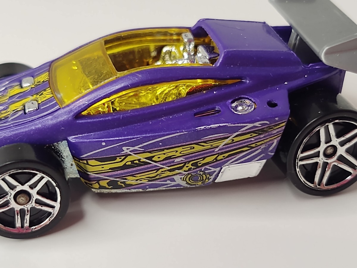 Hot Wheels ミニカー spectyte Hot Wheels Purple Spectyte Race Car with Spoiler 2000s