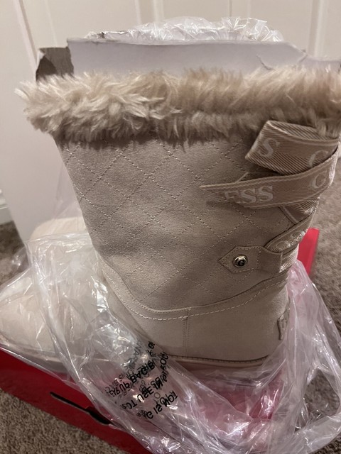 Guess allude logo bow boots false light pink faux suede fur winter Guess allude logo bow boots false light pink faux suede fur winter