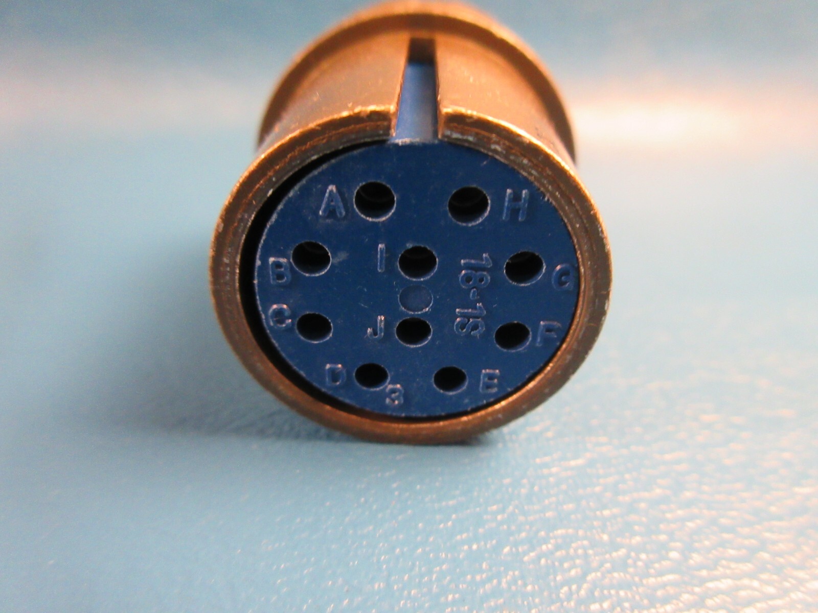 MS3106A18-19 & MS3102A18-19 10-Pin Bayonet Connectors - Military Grade Circular Connectors