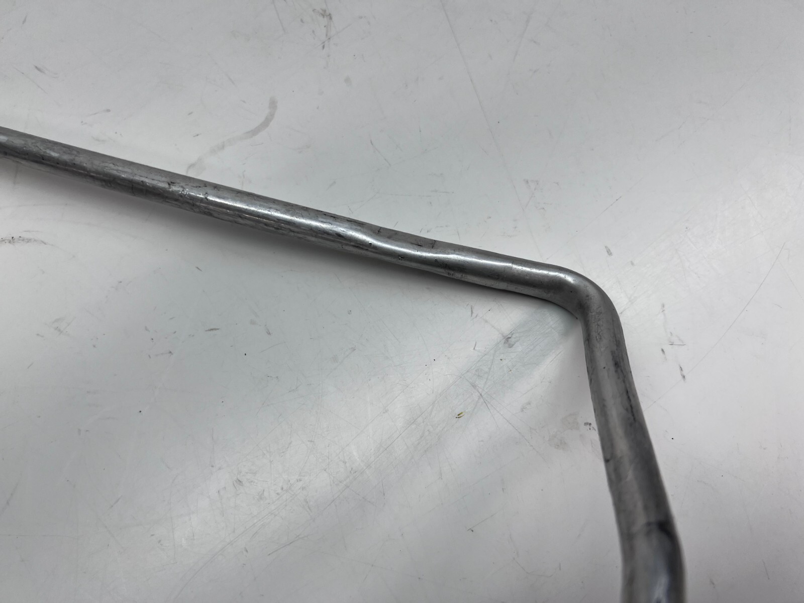 LAMBORGHINI AVENTADOR 700 750 REAR OIL COOLER PRESSURE PIPE LINE OEM 470511805B