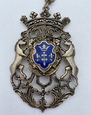 Vintage Crown Shield Fleur-de-lis Unicorn Large Goldtone Metal Pendant Necklace