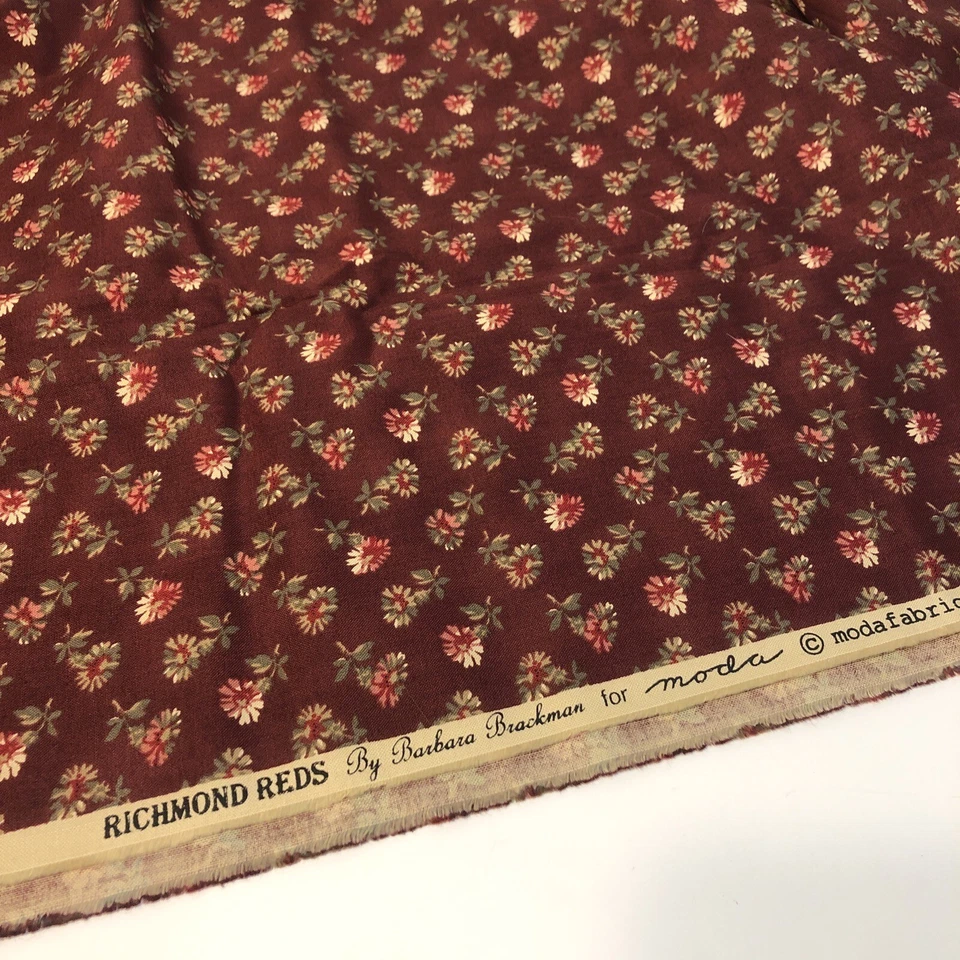 Moda Richmond Reds Minden 1870-1900 (8303 17) Fabric Quilting Craft 1 Yard - Image 4 of 4