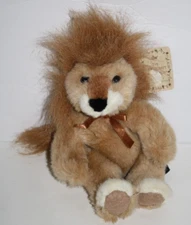 Russ Berrie Lion 9” Plush Heartcraft Tag Soft Toy Small 3240 Stuffed Animal Vtg