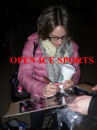 ERIC RADFORD MEAGAN DUHUMEL SIGNED AUTOGRAPHED 2014 OLYMPICS 8X10 PHOTO PROOF - Picture 2 of 3