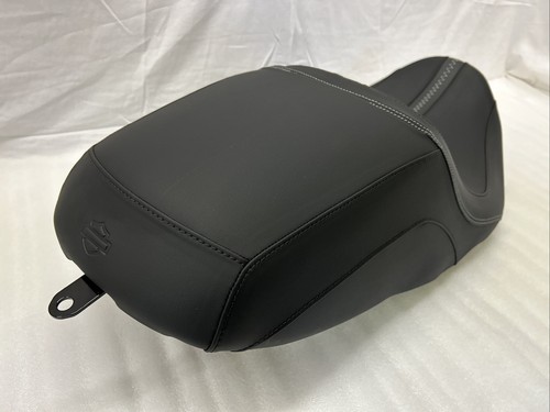 LIKE NEW Genuine Harley Davidson Seat 2023 CVO 2024 up Road Glide Street Glide - Picture 10 of 16