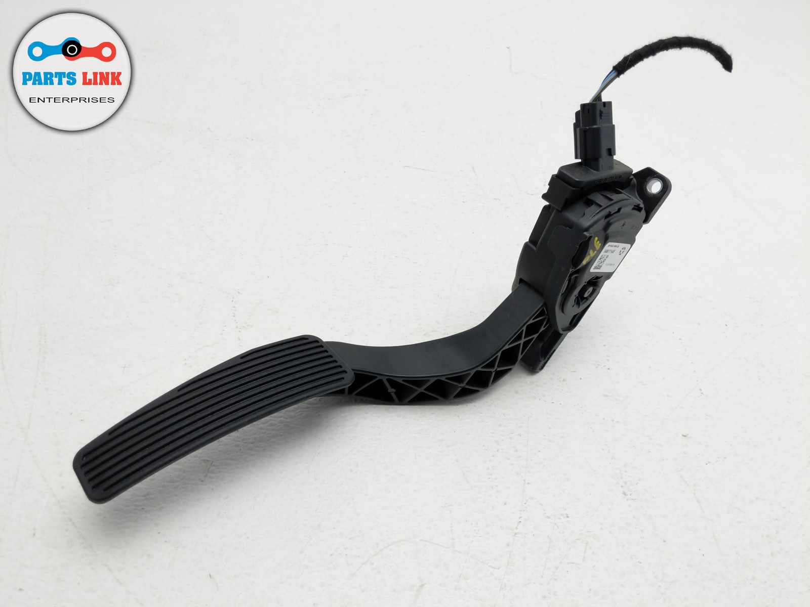 Maserati Levante 2017-2020 LEFT Accelerator pedal