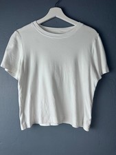 Aritzia Babaton Sz Medium White Minimalist Cropped Round Neck T-Shirt