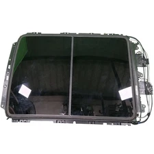 Cadillac XT5 Front Roof Glass Panel OEM 84660419 84501217 Panoramic Sunroof 18-2