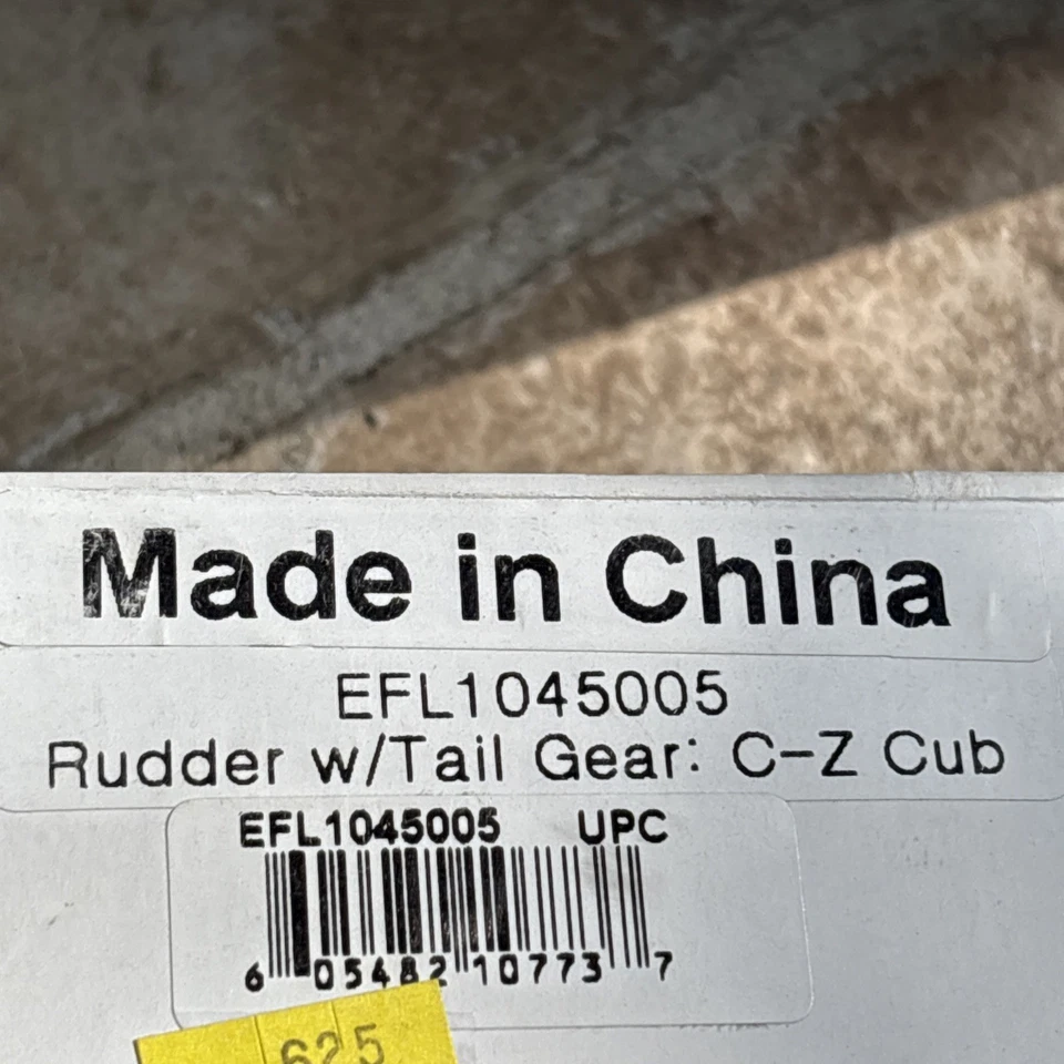 E-flite Carbon-Z Cub Rudder with Tail Gear EFL1045005 NIB - Image 4 of 4