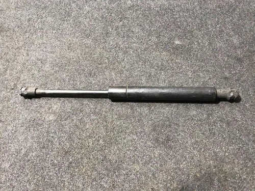 BMW X5 E53 Vordere linke Motorhaubendämpfer 8402551 Diesel 160kw 2000 31007270