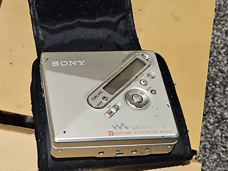 Sony Portable Mini Disc Player and Recorder MZ-N710 New In Box Never Opened - Image 3 of 4