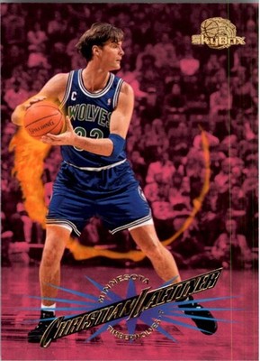 1995-96 SkyBox Premium #74 Christian Laettner - BSK