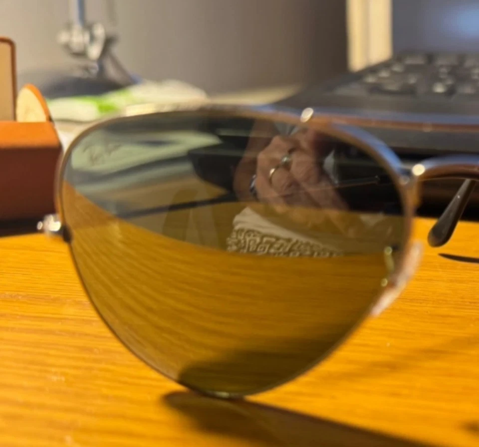 occhiali da sole ray ban aviator RB 3025 Eccellenti Listino 200,00 Mis. 58 - Immagine 3 di 4