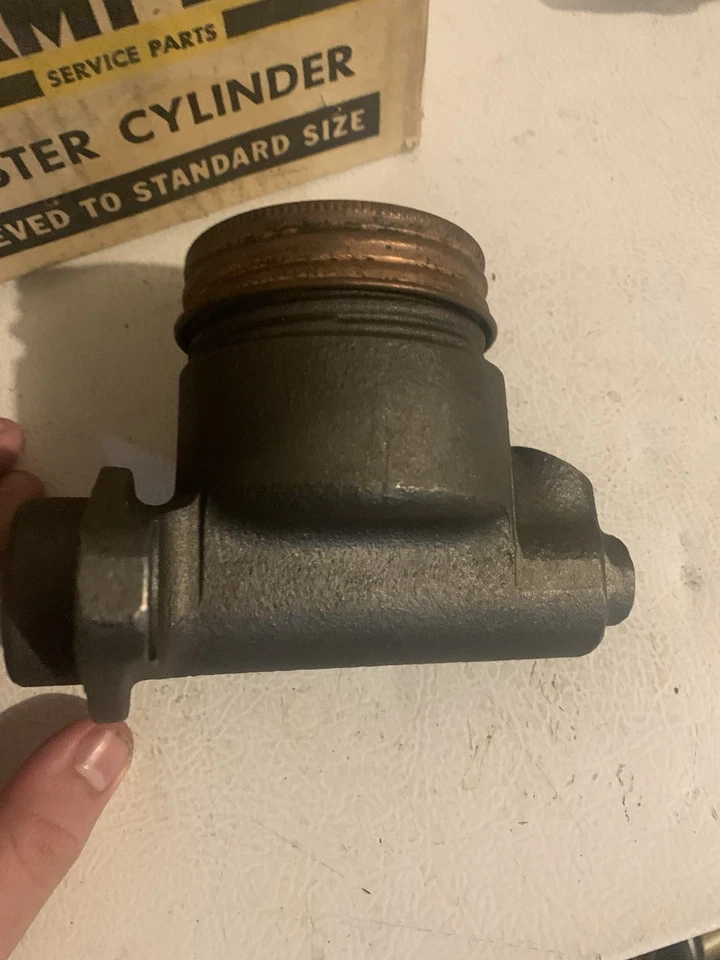 Ford Fairlane 1962 1963 1964 1965 cilindro maestro Foto 3 de 4