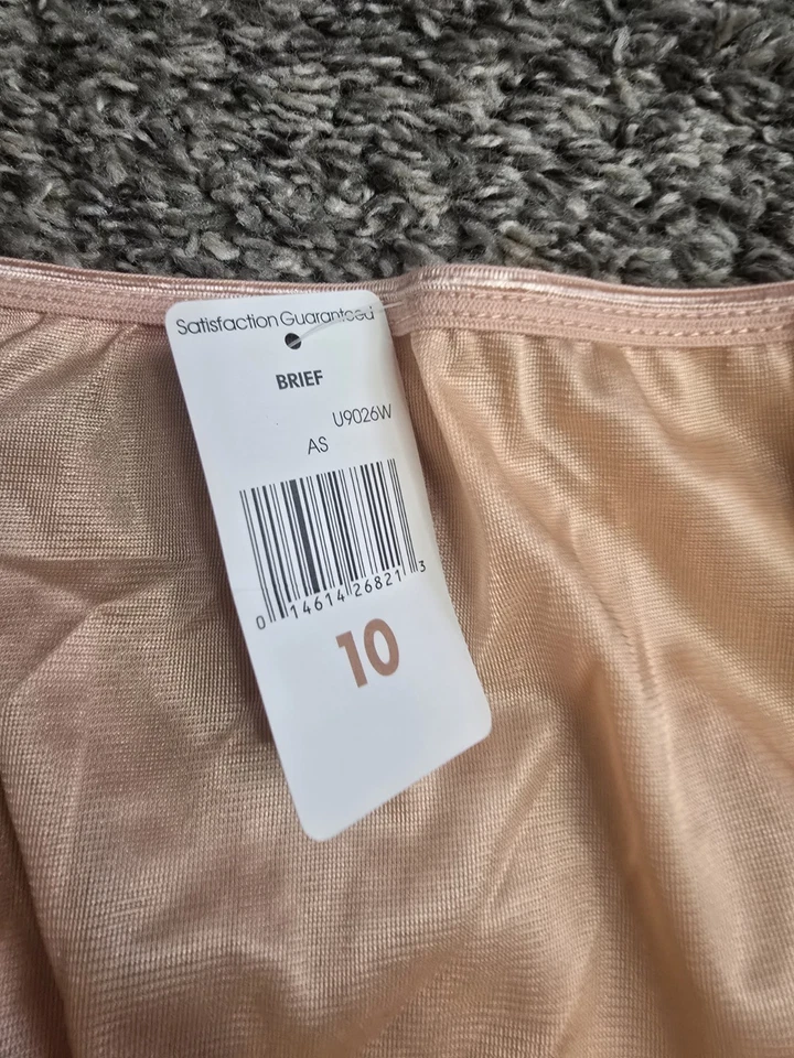 Nuevo con etiquetas Bragas De Colección Simply Basic Nylon Melocotón Sissy Panty Talla 10 Foto 4 de 4