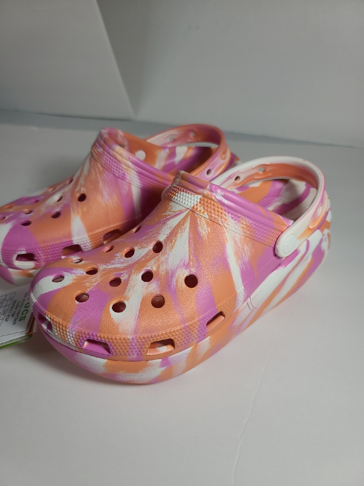 Crocs Classic Cutie Marbled Clog Platform 20783783F Girls Size 6 NEW