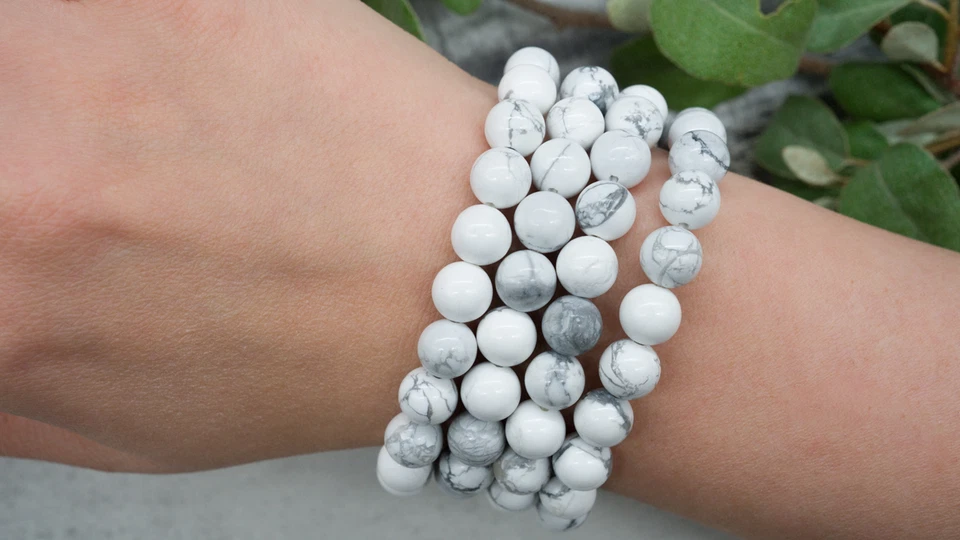 Pulsera de cristal Howlite para hombre protección curativa apilable con cuentas joyería blanca Foto 2 de 4