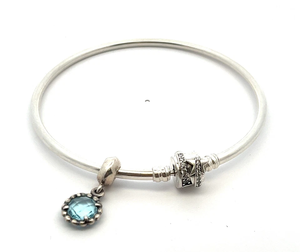 Pulsera Pandora Momentos Estrella Fugaz con Dije Brisa Fresca Topacio Azul #592733C01 Foto 2 de 4