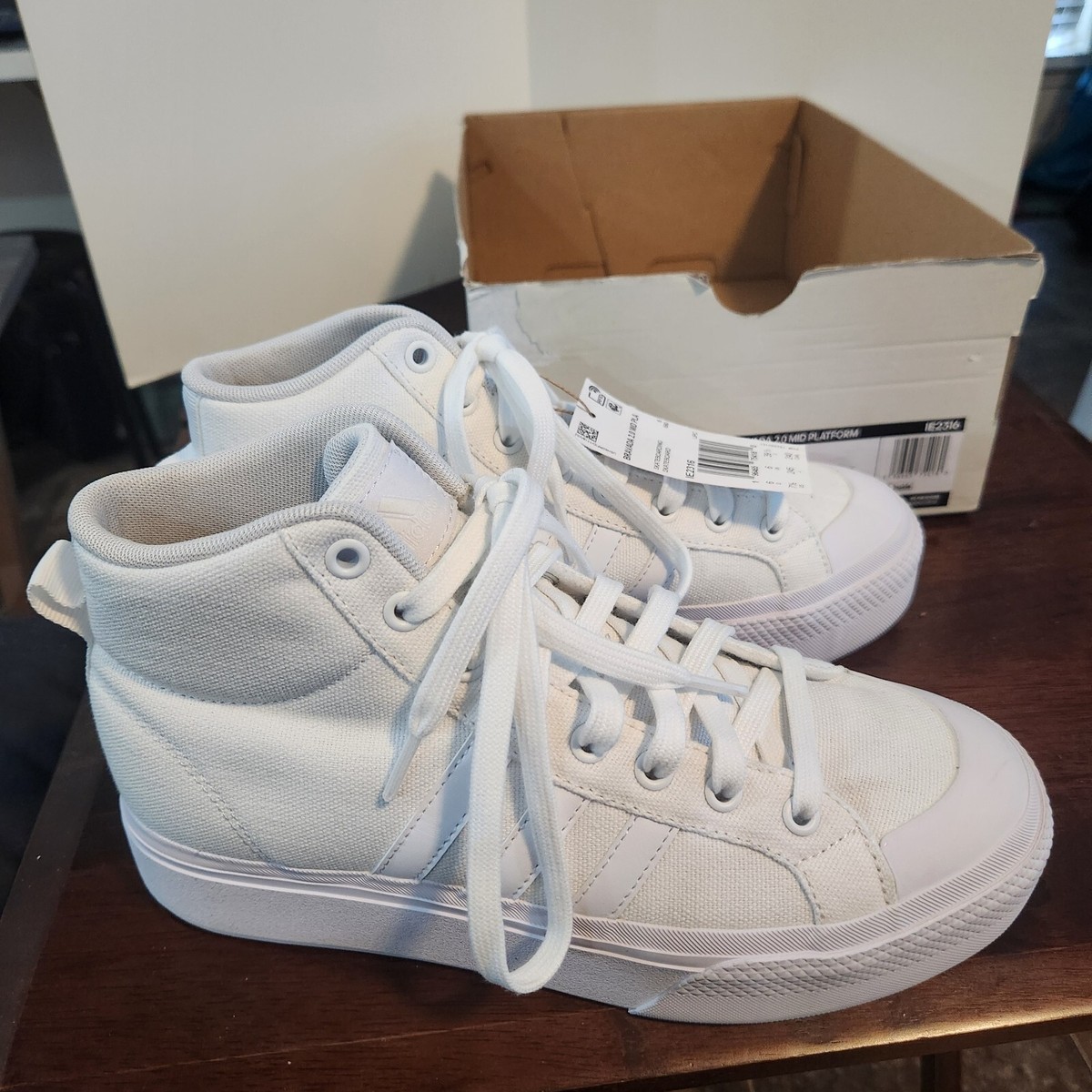 ◆大人気◆ ◆ADIDAS◆ Brabada 2.0 Platform - Cloud White Adidas Bravada 2.0 Platform (Cloud White/Cloud White/Chalk