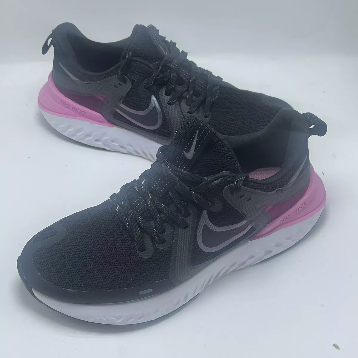 Nike React Womens Black Pink Athletic Lace up Sneakers Size 8 AT1369 004