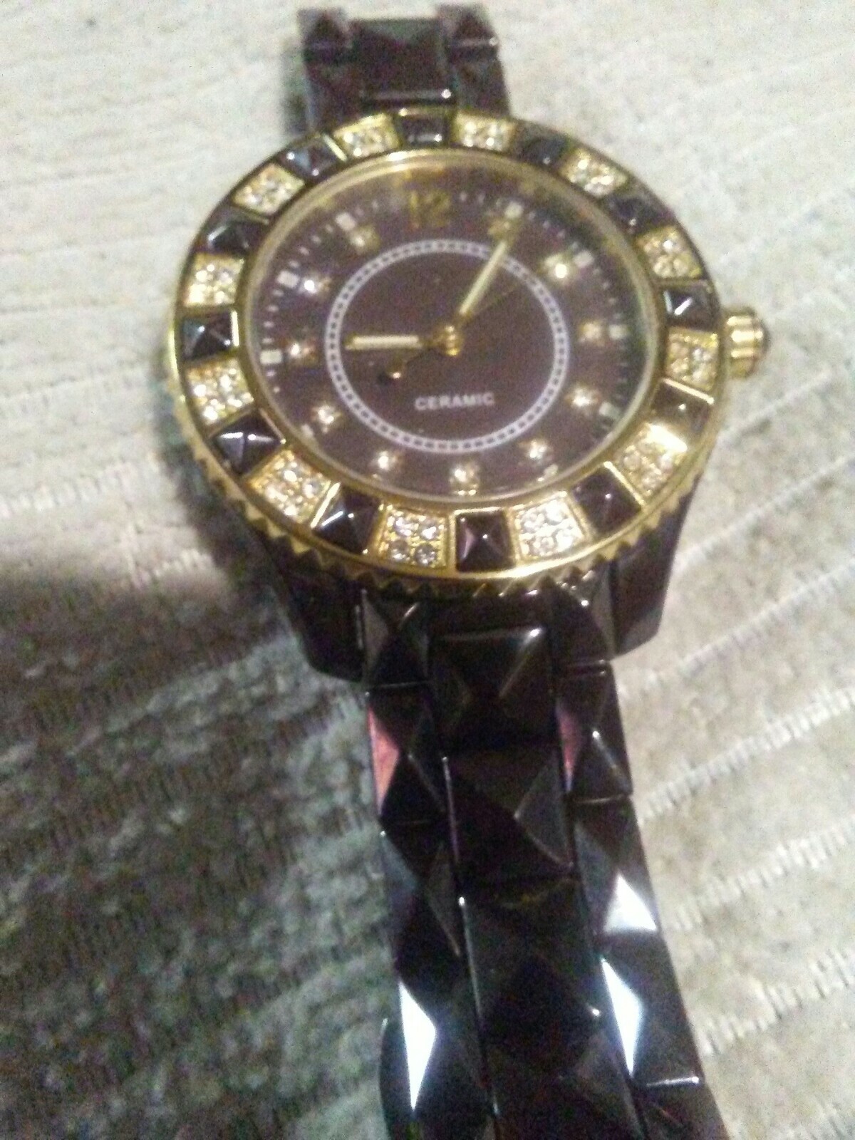 Picture 1 of 6