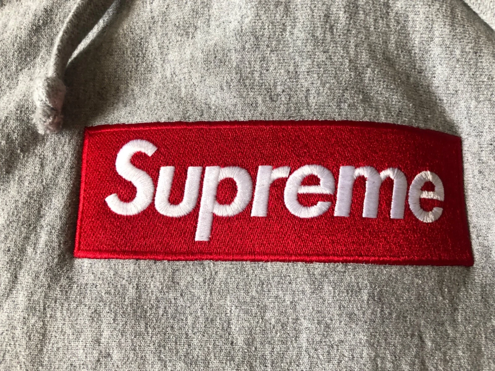 FELPA CON CAPPUCCIO SUPREME F W 2013 CLASSIC RED BOX LOGO